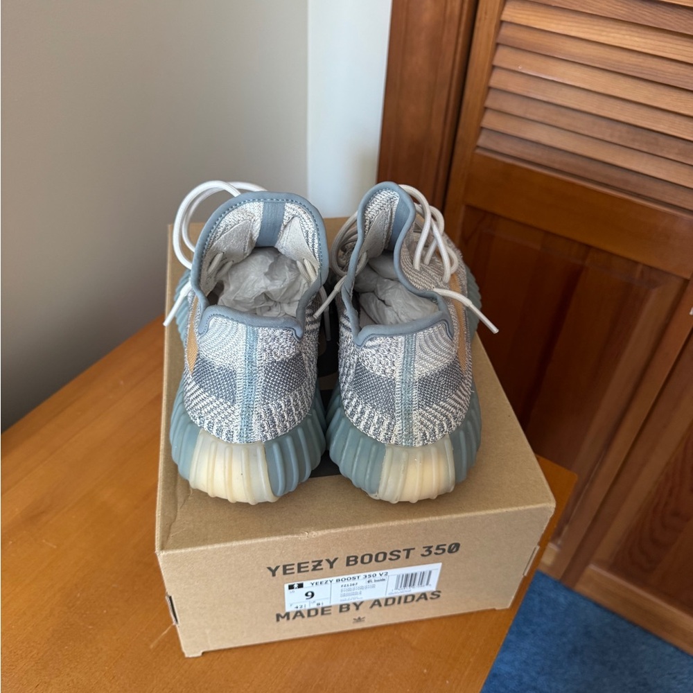 Yeezy Boost 350 V2 Blue Gray with Tan Stripe - Picture 2 of 4